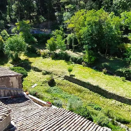 Au Bord Du Verdus